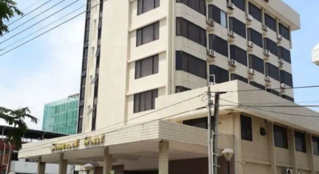 Номер Superior Somerset Hotel
