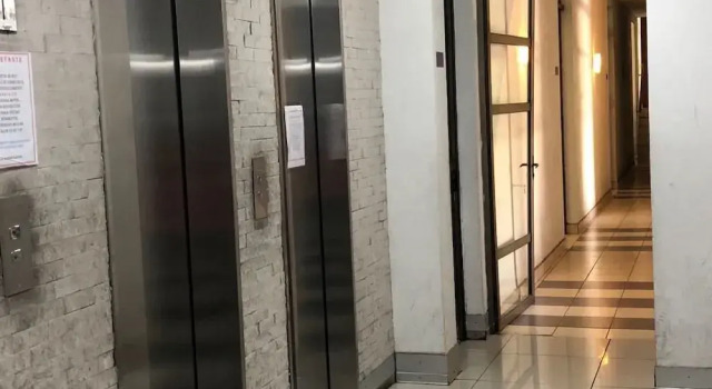 Apart Hotel Reina Victoria, Забронировать Отель Отели Сантьяго с бассейном, рядом с Муниципальный театр Сантьяго, Бассейн