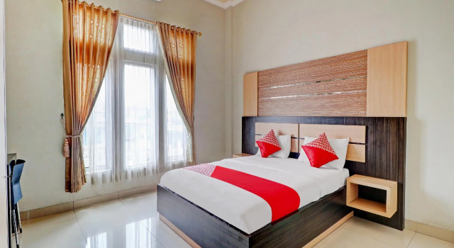 Hotel Srikandi Syariah Mitra RedDoorz, Book Hotel Tasikmalaya 