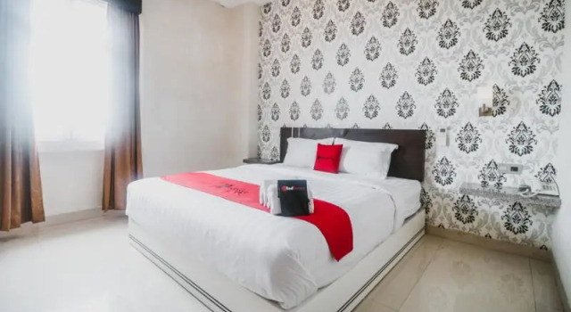 Люкс Standard RedDoorz Plus near Universitas Negeri Makassar