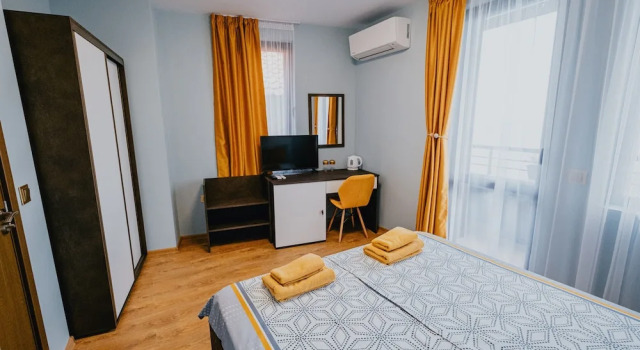 Люкс Deluxe с 2 комнатами с балконом и с видом на залив Miletia Suites
