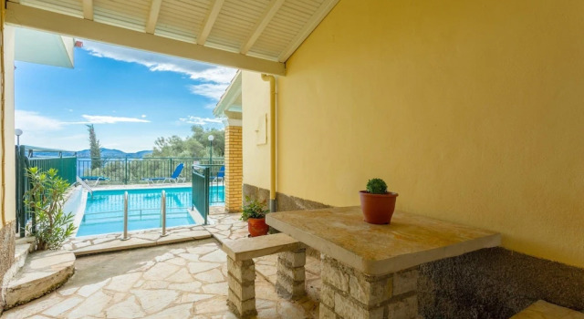 Вилла Sofia Large Private Pool Walk to Beach Sea Views A C Wifi Car Not Required - 1552