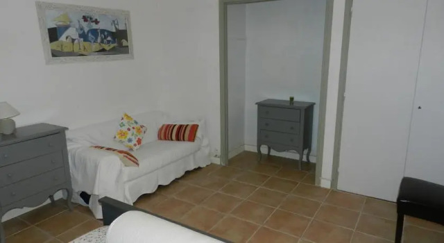 Villa Antibes, Забронировать Вилла Коттеджи Антиб, рядом с Antibes Archaeology Museum, Коттедж