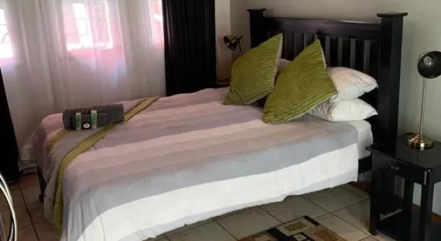 Camelthorn Guesthouse, Забронировать Отель Отели Waterberg с бассейном, Бассейн
