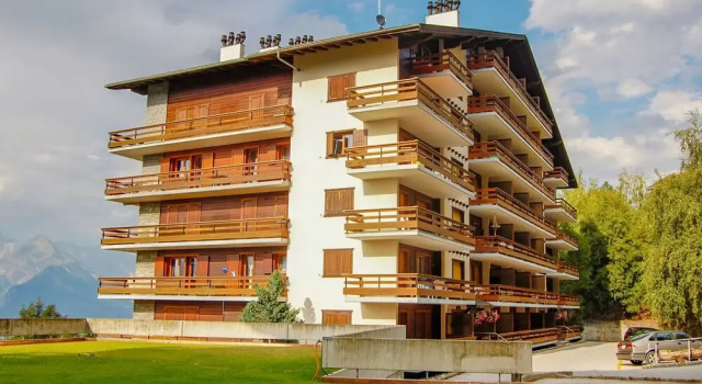 Apartment Derborence II Nendaz Station, Book Lejlighed Hoteller i 4 Valleys med pool, Swimmingpool