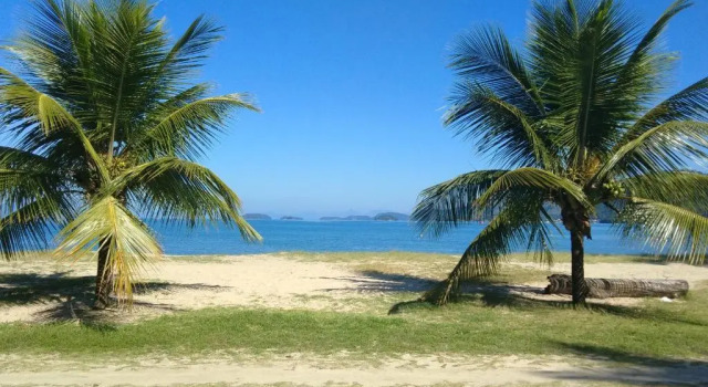 Люкс Standard Suíte 101- Espaço Praia Aptos