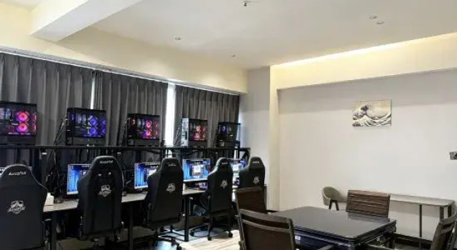 Кровать в общем номере Weisi Xingyao E-Sports Hotel