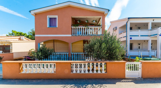 Holiday house Seagull Vir, Zadar riviera