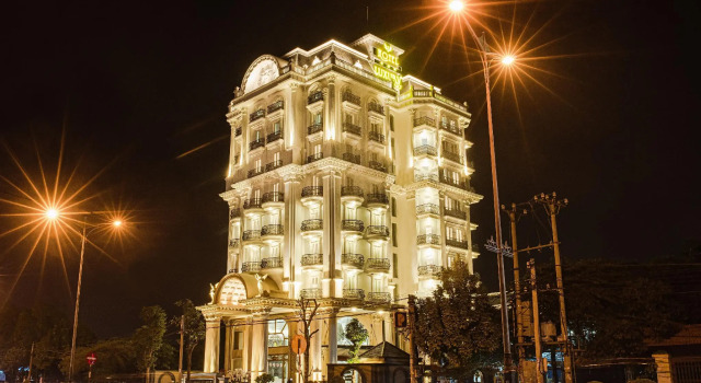 Manh Quan Luxury Hotel, Varaa Hotelli Hotellit Vinh Phuc aamiaisella, Aamiainen