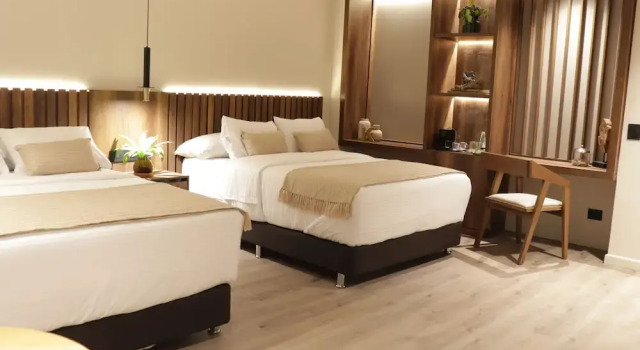 1616 Hotel