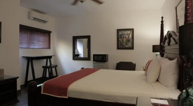 Номер Deluxe Altamont West Hotel