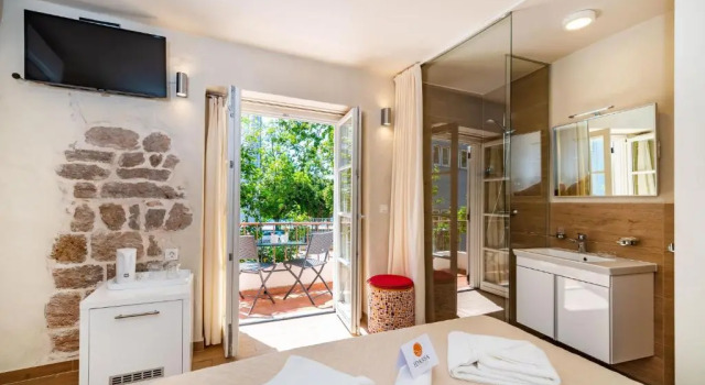 Двухместный номер Standard с балконом Idassa Palace rooms