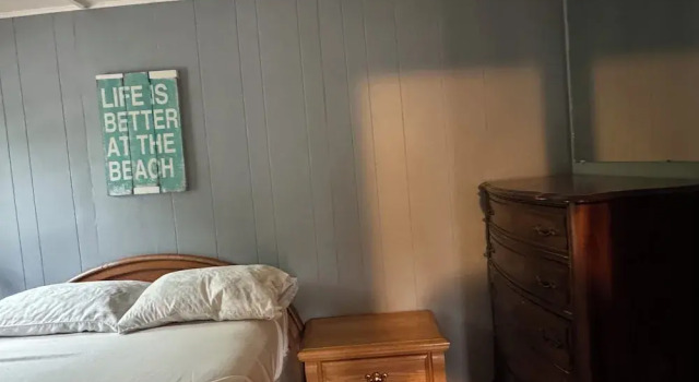 Коттедж Alton Lodges