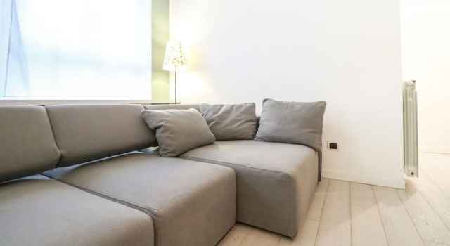Italianway   - Jacopino da Tradate 9, Buchen Sie Hotel Certosa Mailand