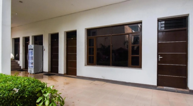 OYO 4548 Hotel The Green Park Resort, Varaa Lomakeskus Zirakpur Haryana