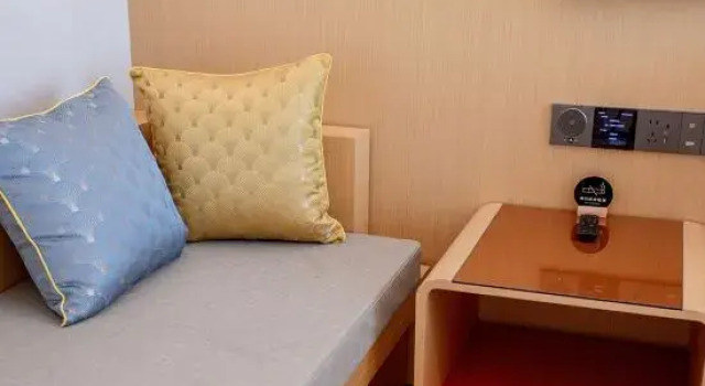 Люкс ECHENG Hotel (ZhuozhouFanyang Middle Road Yijiawang Plaza Branch)