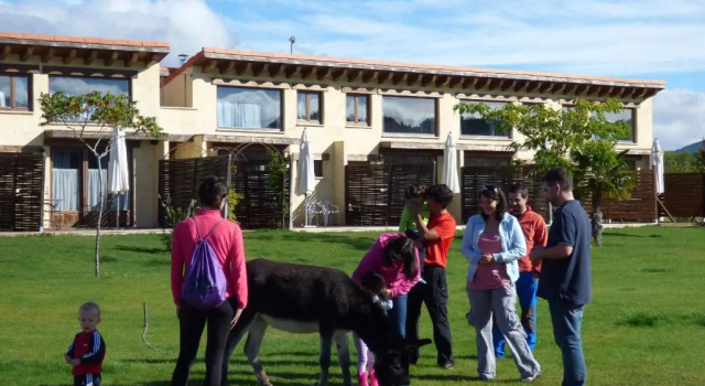 Hotel Rural Bioclimático Sabinares del Arlanza, Book Hotel Hoteller i Castile and Leon med pool, Swimmingpool