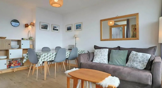 Appartement Montvalezan-La Rosière, 3 pièces, 6 personnes - FR-1-398-609, Забронировать Апартаменты/квартира Отели Ла-Розьер с парковкой, рядом с Горнолыжный курорт Ла Розьер, Парковка
