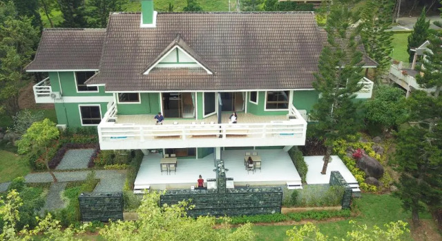 Семейный номер Standard с видом на озеро Phukaew Resort & Adventure Park