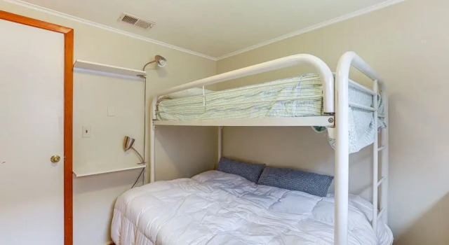 Pet-friendly Long Beach Island Home: Walk to Beach, Reserva ahora Casa o chalet Beach Haven Long Beach Island