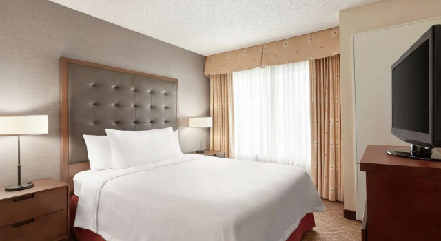 Люкс c 1 комнатой с видом на город Homewood Suites by Hilton - Oakland Waterfront