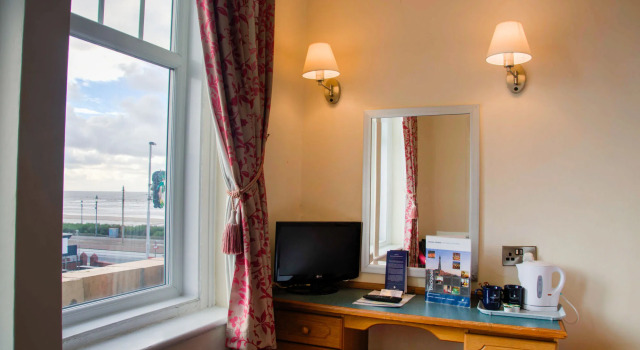 Cliffs Hotel, Забронировать Отель Отели Блэкпул с парковкой, рядом с Казино Genting Casino Blackpool, Парковка