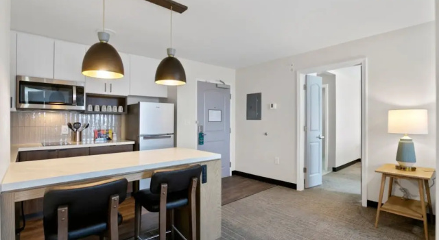 Люкс с 2 комнатами Staybridge Suites Charlotte – Tyvola by IHG