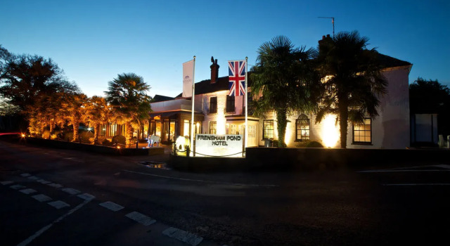 Best Western Frensham Pond Hotel, Забронировать Отель Отели Англии с завтраком, Завтраки