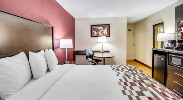 Номер Superior Red Roof Inn Franklin, KY