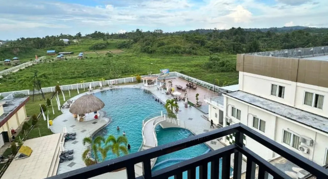 Номер Deluxe Aimas Hotel & Convention Centre