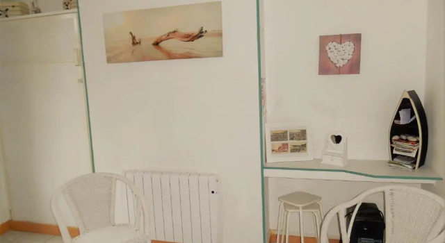 Appartement avec cour à 50m de la plage