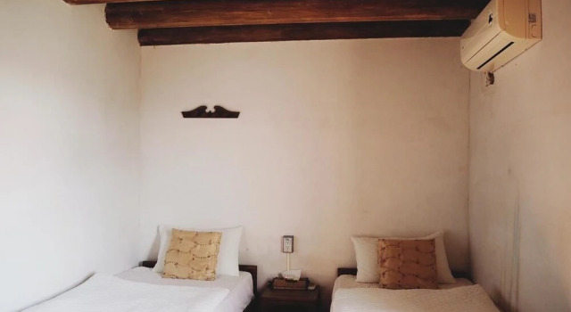 Hotel Iris