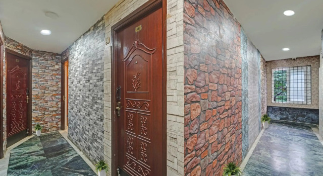 Townhouse 1141 Pride Hospitality US Consulate, Забронировать Отель Отели штата Тамилнада 4 звезды, 4*