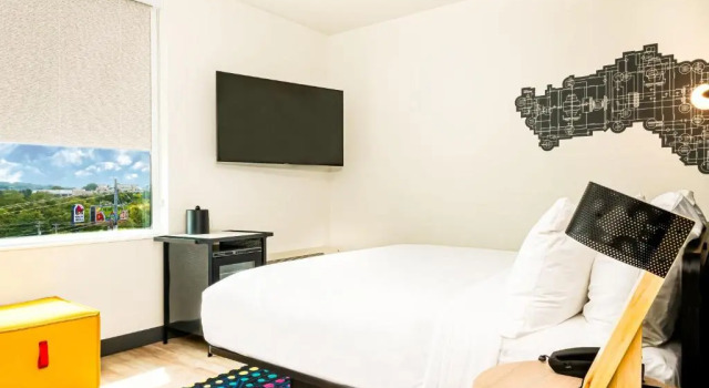 Двухместный номер Standard Aloft by Marriott Knoxville West