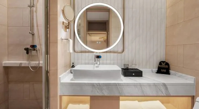 Люкс Deluxe Vienna International Hotel (Hefei Feixi High-tech Zone Industrial Park Yulan Avenue)