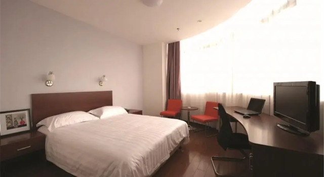 Baiyi Hotel Apartment
