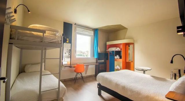 Семейный номер Standard Ibis Styles Toulouse Blagnac Aéroport