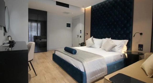 Rozafa Palace Hotel, Varaa Hotelli Sarandë Vlorë County