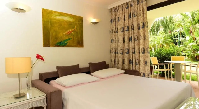 Apartment Hotel TABOGA, Забронировать Апартаменты/квартира Отели Плайя дель Инглес с парковкой, рядом с Экуменический храм Эль-Сальвадор, Парковка