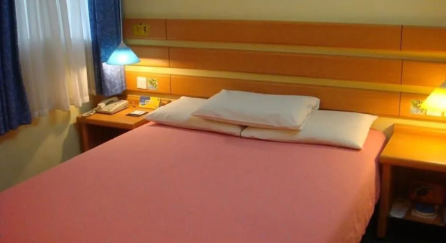 Home Inn Xiamen Lianban Xinjing Branch