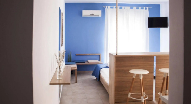 Krinis Apartments