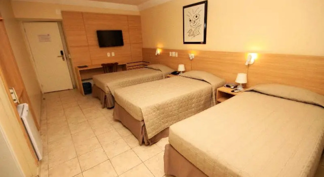 Трёхместный номер Standard с балконом Hotel Jangadeiro