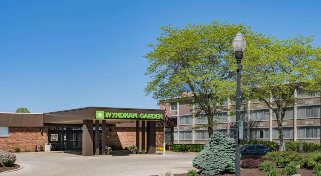 Wyndham Garden Kenosha Harborside, 预订 酒店 基诺沙 威斯康星州