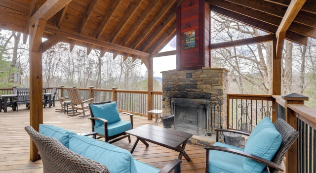 Hot Tub + Game Room: Spacious Blue Ridge Retreat!, Rezerwuj Dom wakacyjny Blue Ridge Georgia