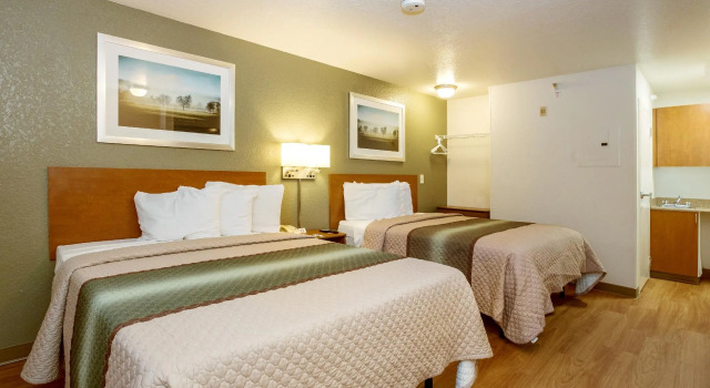 HomeTowne Studios by Red Roof Philadelphia-Maple Shade, NJ, Prenota Hotel Maple Shade Philadelphia Metropolitan Area