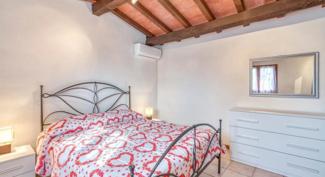 Casa Leo, Забронировать Отель Отели Фоллоника 3 звезды, 3*