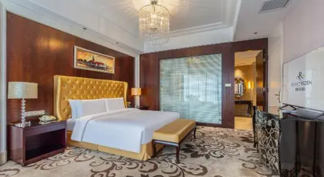 Люкс Executive Chongqing Jiangbei Airport Grand Rezen Hotel