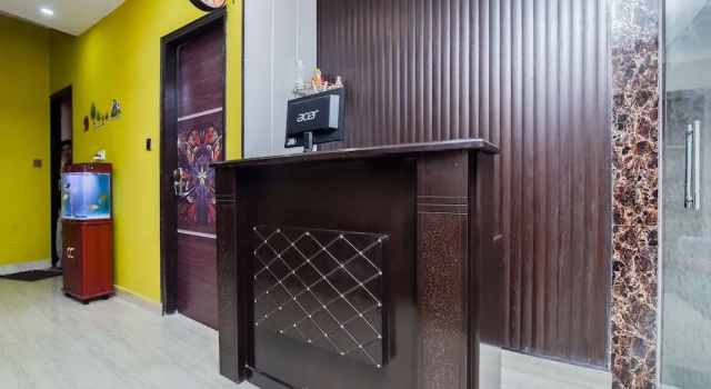 OYO 22691 Royale Park Inn