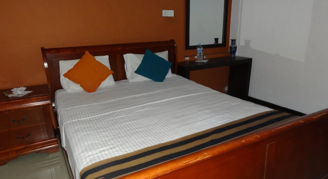 Canadian Residence - Negombo, Забронировать Отель Отели Западной провинции с парковкой, Парковка