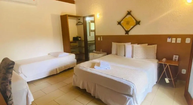 Четырёхместный номер Standard Hotel Praia do Portinho
